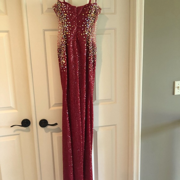 La Femme Red Sequin Floor-length Gown - Picture 4 of 7